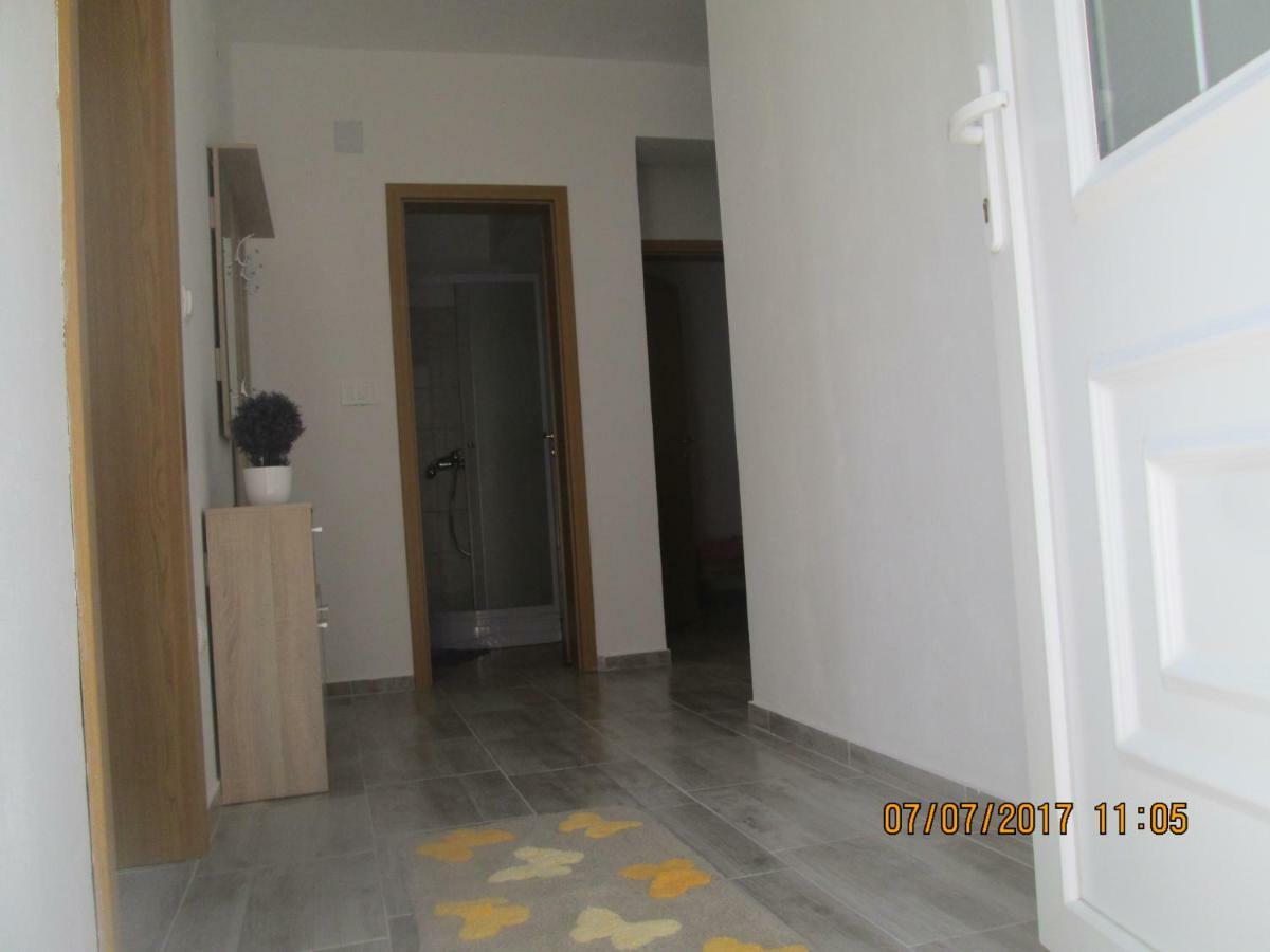 Apartment Zoki 2 เซนญ์ ภายนอก รูปภาพ